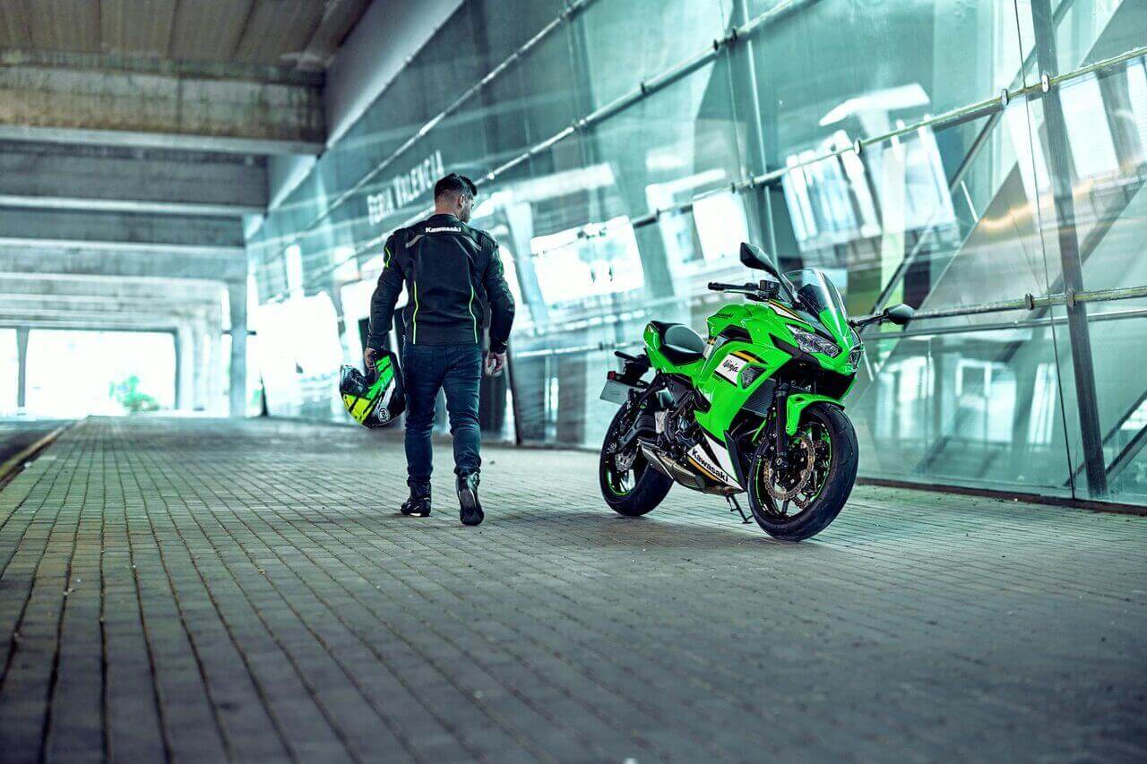 אופנוע קוואסאקי NINJA 650 - תמונה 10