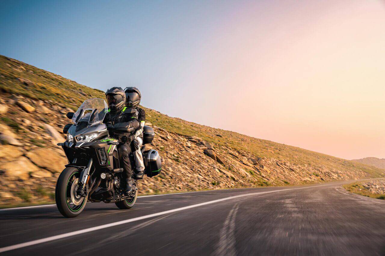 אופנוע קוואסאקי Versys 1100 SE - תמונה 6