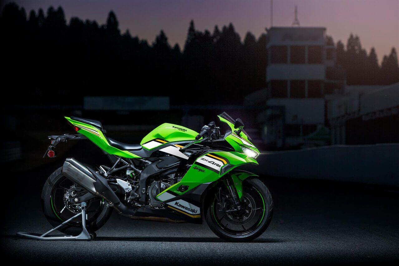 אופנוע קוואסאקי ZX-4R - תמונה 2