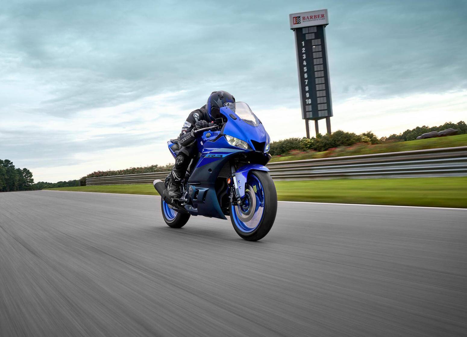 אופנוע ימאהה YZF-R3 - תמונה 5