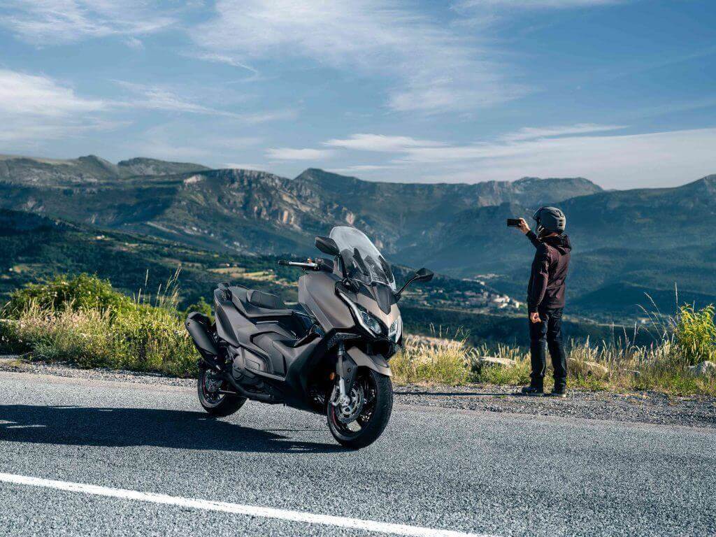 קימקו AK 575 פרימיום - Scooter | Kymco - מבט אחורי