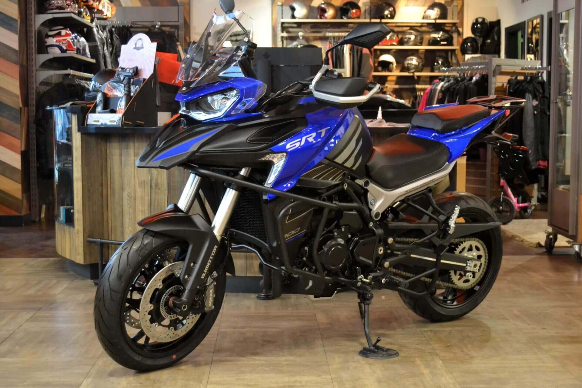אופנוע קיו.ג׳יי מוטור SRT 800S - תמונה 3