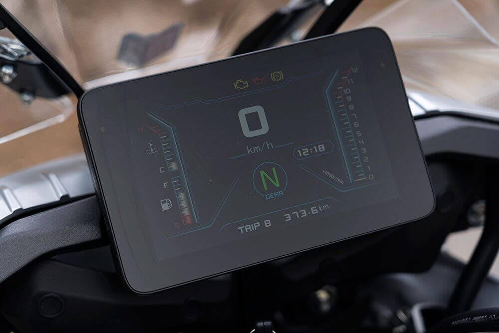 אופנוע קיו.ג׳יי מוטור SRT 800X - תמונה 5