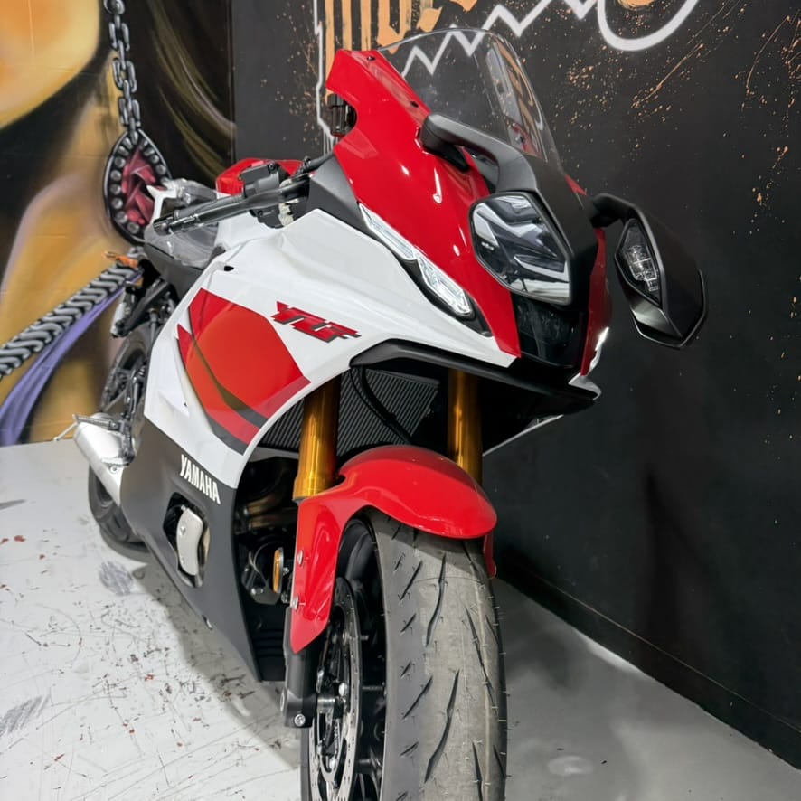 Yamaha R7 2026 1