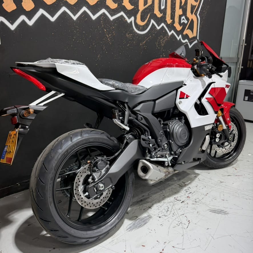 Yamaha R7 2026 4