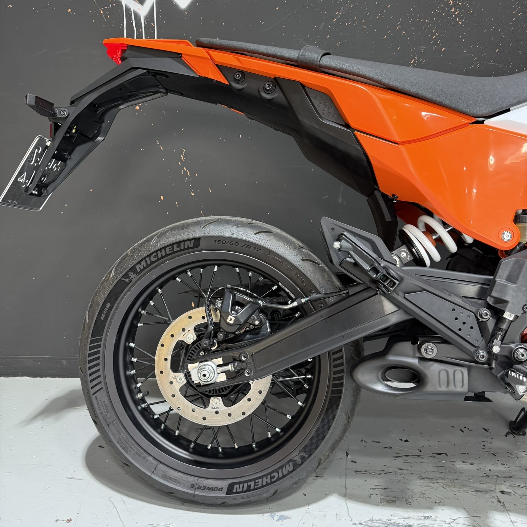 KTM SMC390R 3