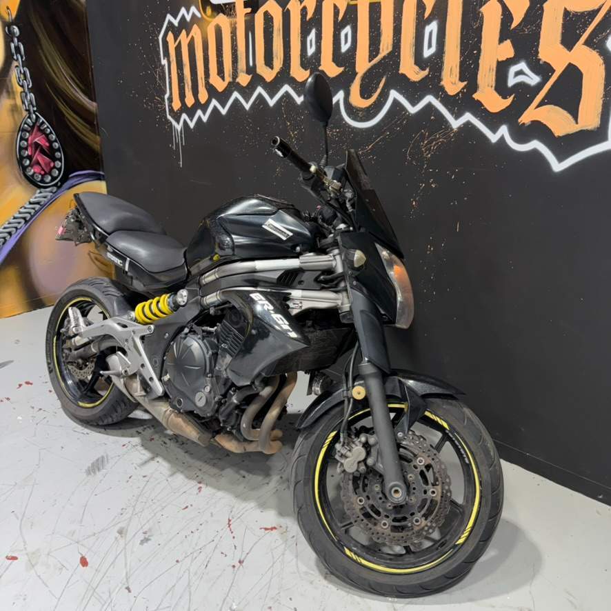 Kawasaki – קוואסאקי ER6N 2012